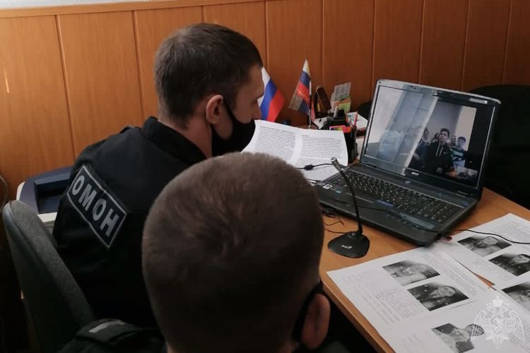 В День Героев Отечества росгвардейцы провели онлайн-урок для калужских школьников