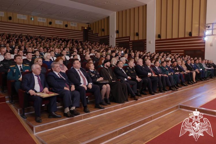 В Калуге прошло торжественное мероприятие, посвященное Дню войск национальной гвардии Российской Федерации