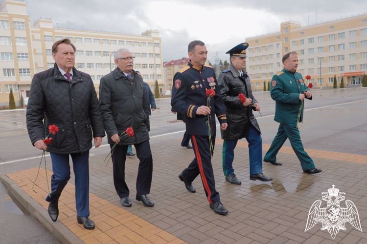 В Калуге прошло торжественное мероприятие, посвященное Дню войск национальной гвардии Российской Федерации