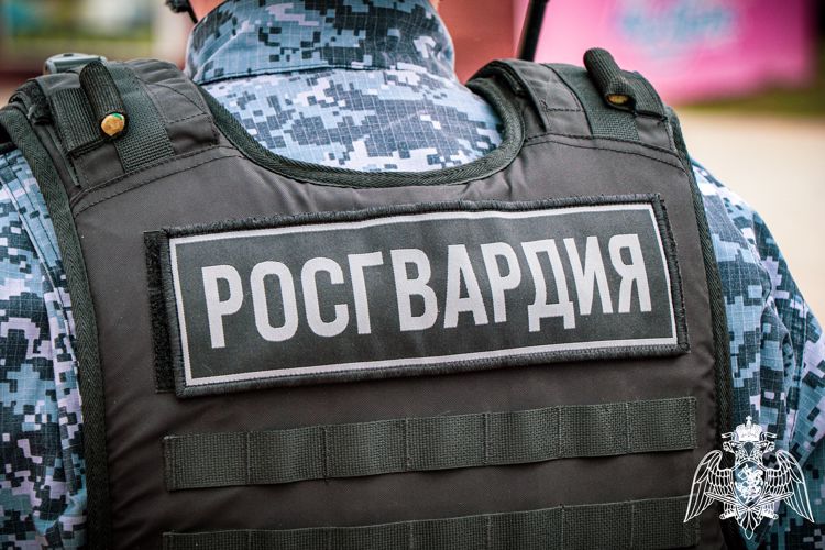 Обнинские росгвардейцы задержали местного жителя, устроившего дебош в общежитии