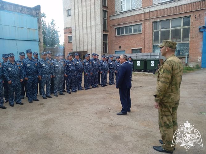 В Калуге прошел строевой смотр личного состава филиала ФГУП "Охрана"