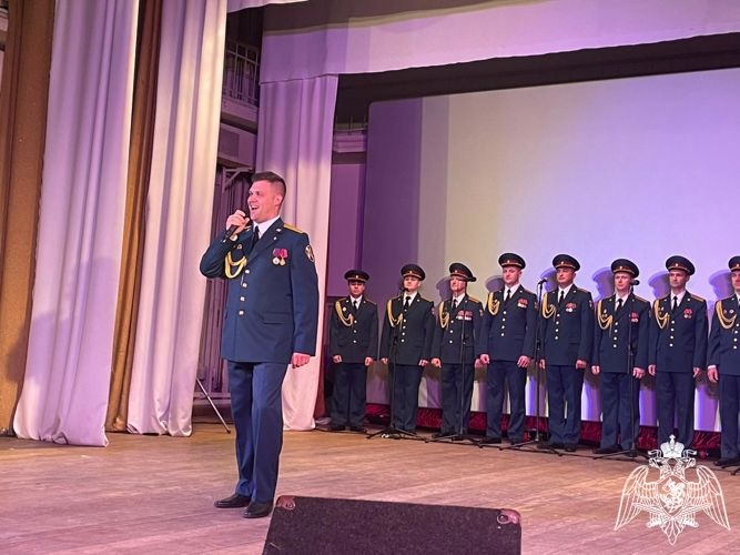 Ансамбль песни и пляски Центрального округа Росгвардии с торжественным концертом выступил в Калужской области