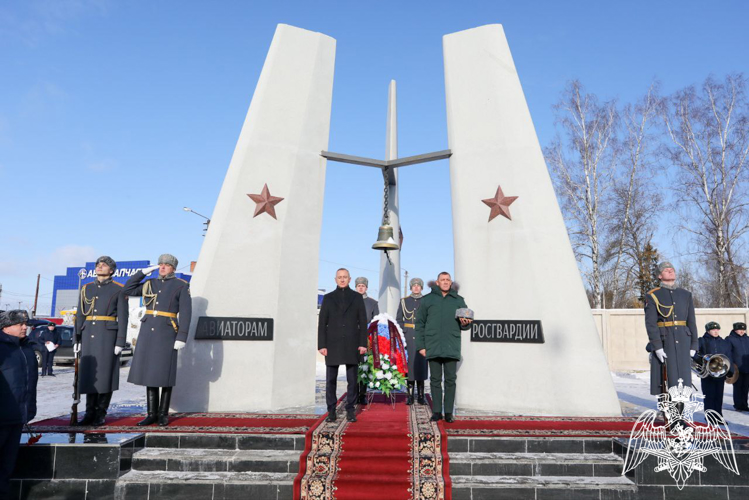 В честь авиаторов Росгвардии открыт монумент «Крылья»