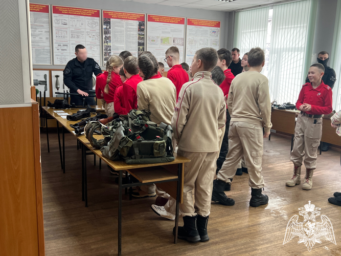 В Калуге росгвардейцы проводят неделю мужества в преддверии 23 февраля