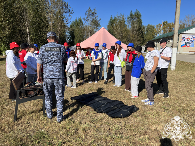 Патриотическая акция «Один день с Росгвардией» прошла в Калужской области