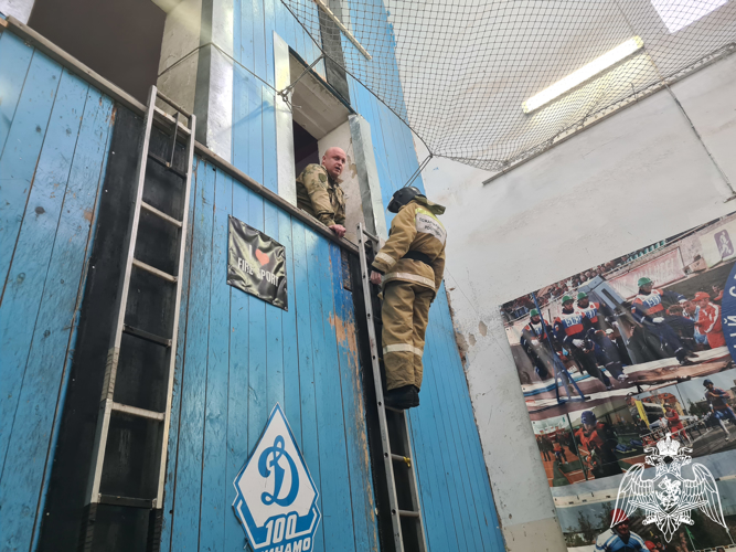 Учебно-методические сборы с подразделением ведомственной пожарной охраны Росгвардии прошли в Калуге