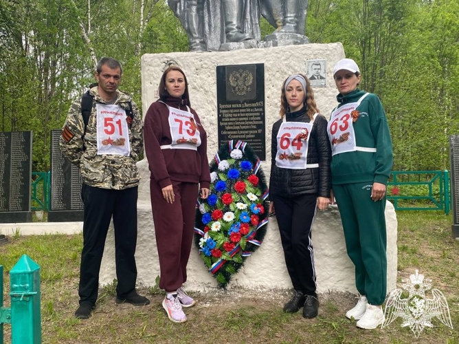 Сотрудники Росгвардии приняли участие в памятных мероприятиях в Сухиничи
