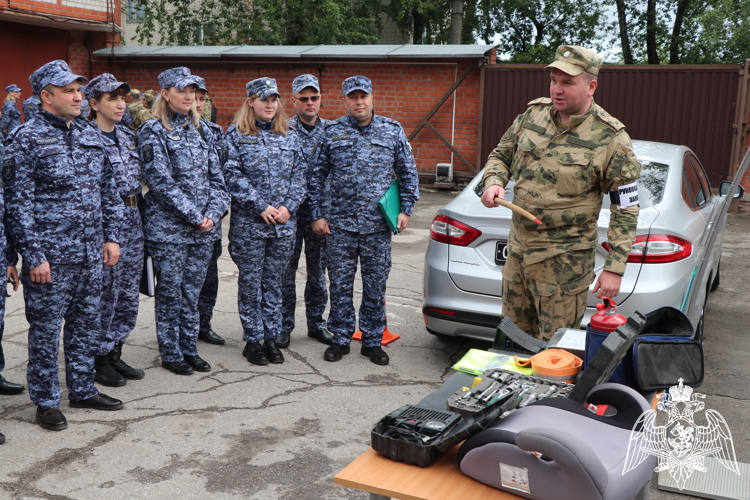 Новый период обучения стартовал в подразделениях Росгвардии в Калужской области