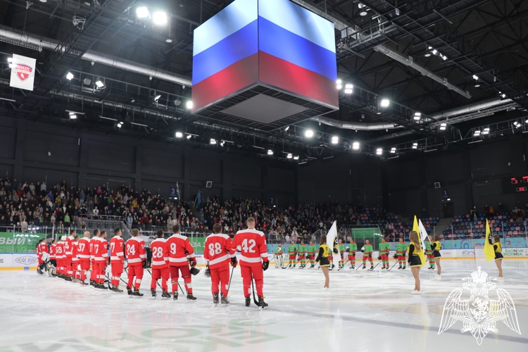 Росгвардейцы одержали победу в матче открытии Офицерской хоккейной лиги в Калуге