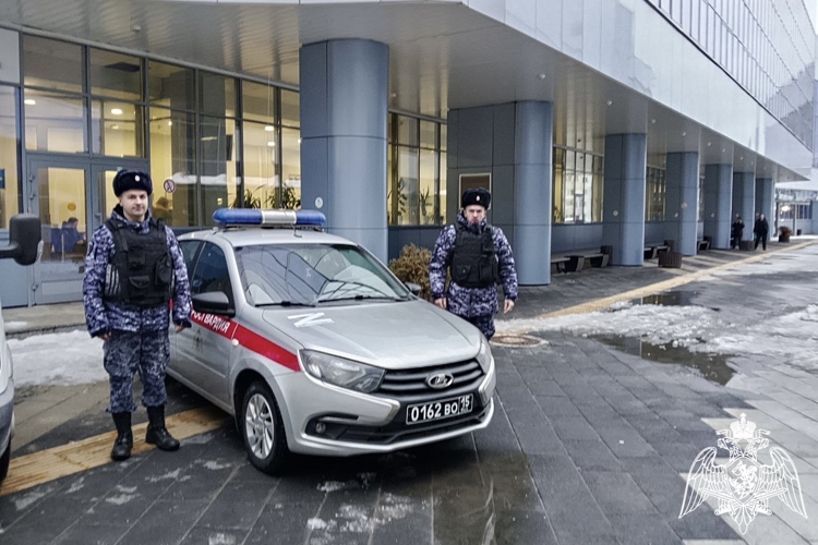 В Калужской области росгвардейцы обеспечили безопасность во время серии хоккейных матчей Национальной молодежной хоккейной лиги