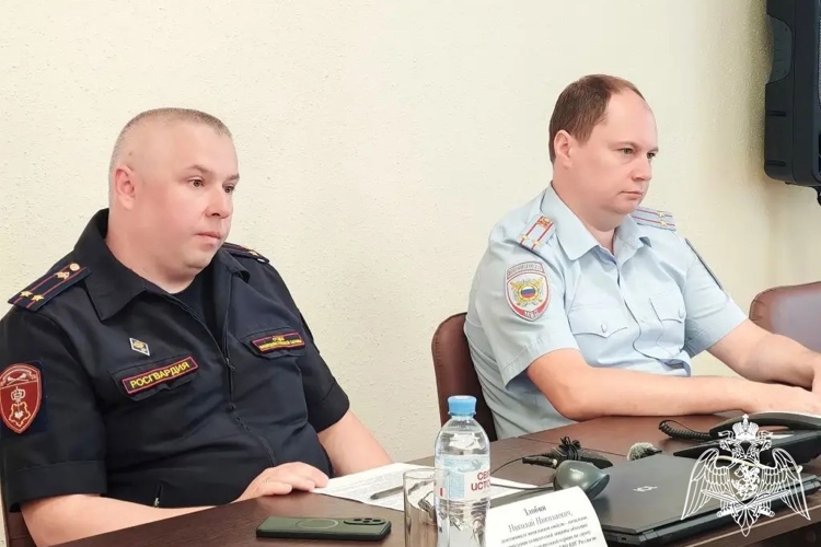 В Калуге на пресс-конференции росгвардейцы и полицейские подвели итоги совместной работы по защите имущества граждан