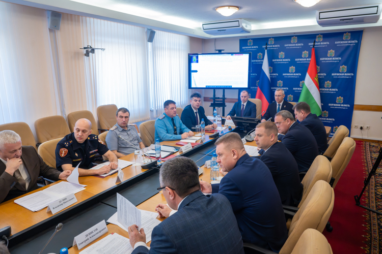 В Калужской области обсудили усиление антитеррористической защищенности в преддверии сентябрьских мероприятий