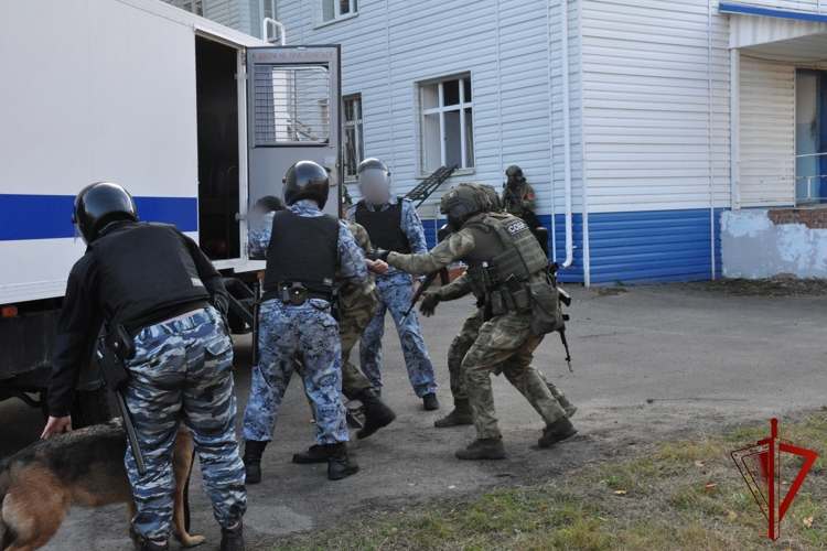 Калужские росгвардейцы приняли участие в масштабных межведомственных учениях 